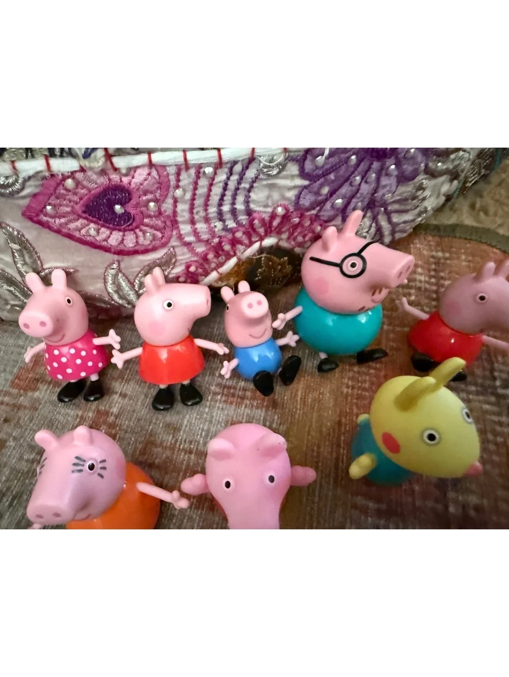 Peppa pig collectible figurines lot of 8 bundle cheap sale